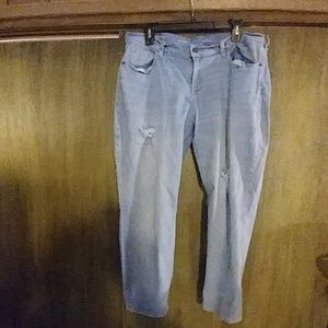 Old Navy Boyfriend Skinny cropped jeans